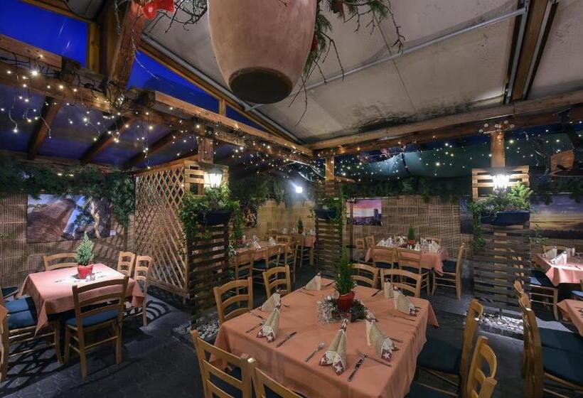 酒店 Gasthaus Zur Noll