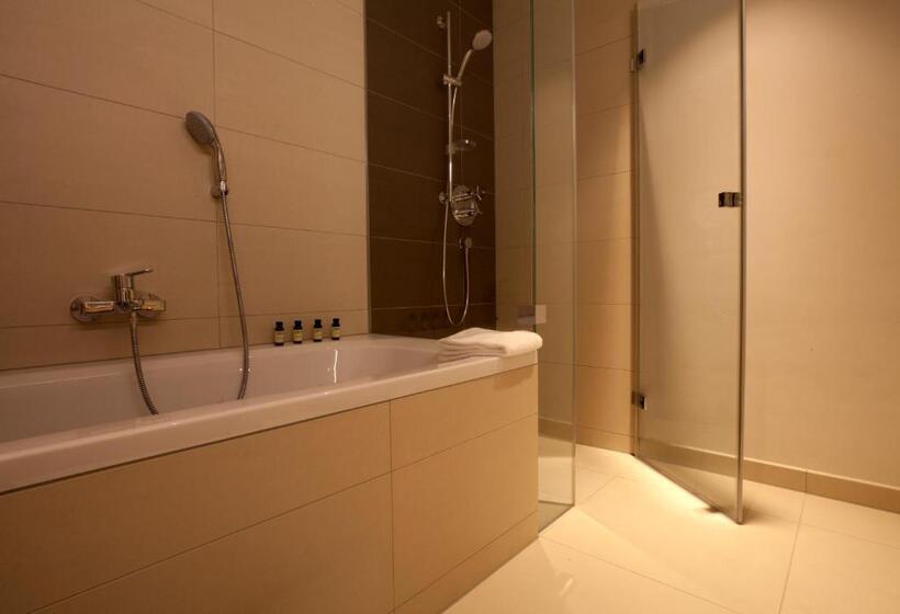 בית מלון כפרי Gasthof Zufriedenheit