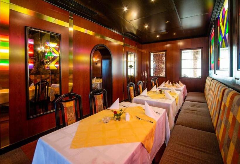 Отель Gasthof Zur Heinzebank