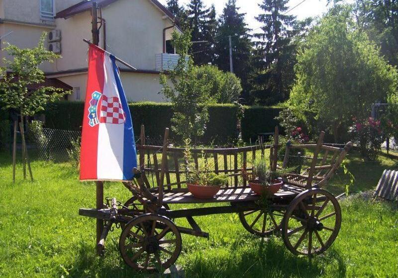 فندق Guest House Ivac Inn Zagreb Airport