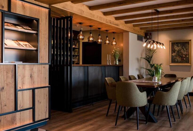 בית מלון כפרי Hofker