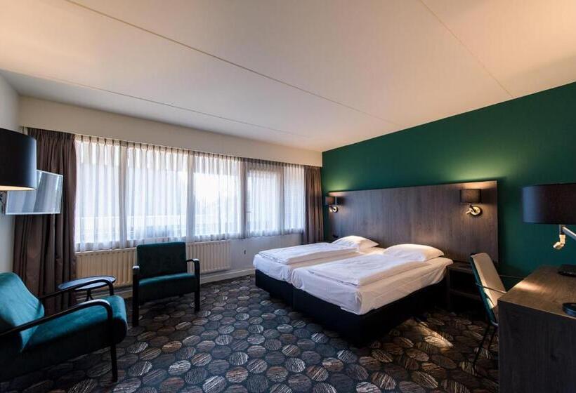 בית מלון כפרי Hofker