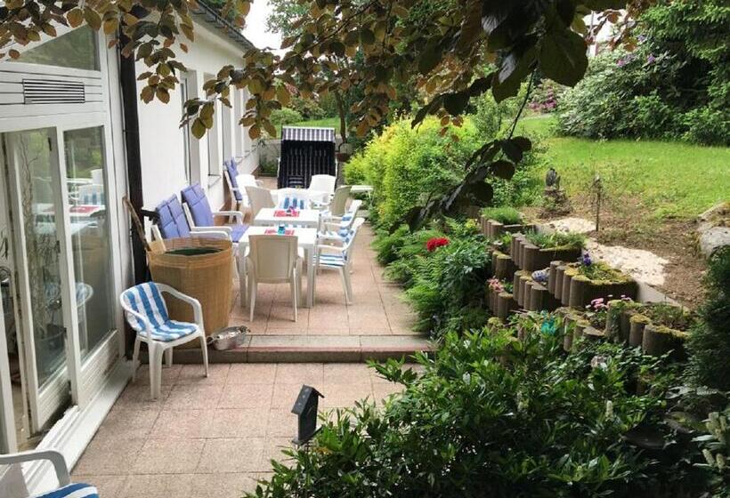 Отель Pension Zum Löwen, Sauna, Parkplatz, Frühstück