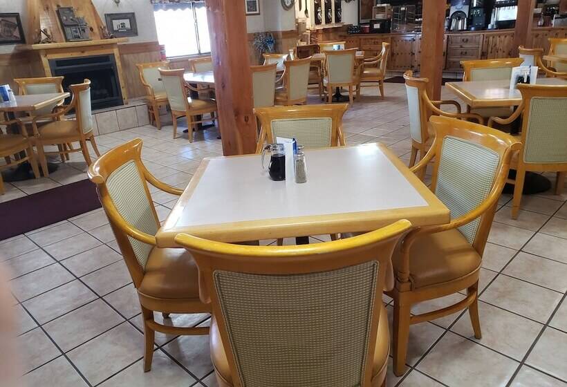 בית מלון כפרי Howard Johnson By Wyndham Springerville