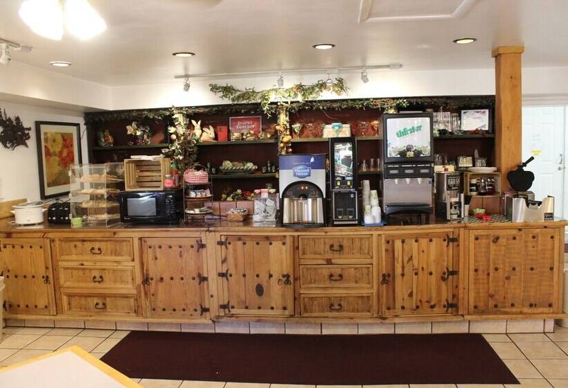 בית מלון כפרי Howard Johnson By Wyndham Springerville