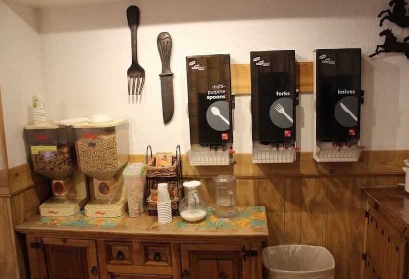 בית מלון כפרי Howard Johnson By Wyndham Springerville