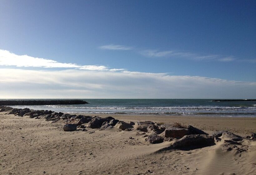 Отель Hôtel Restaurant Gédéon