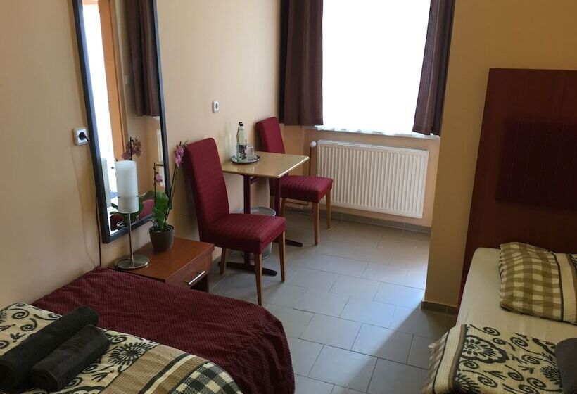 호텔 Jelinski Beherbergungsstätten