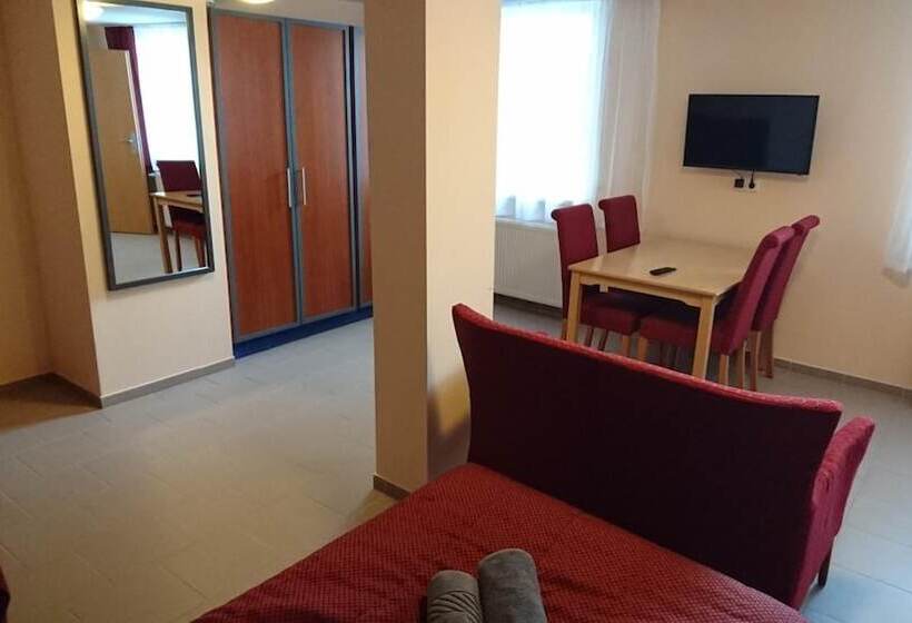 호텔 Jelinski Beherbergungsstätten