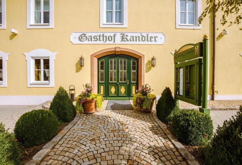 Отель Kandler