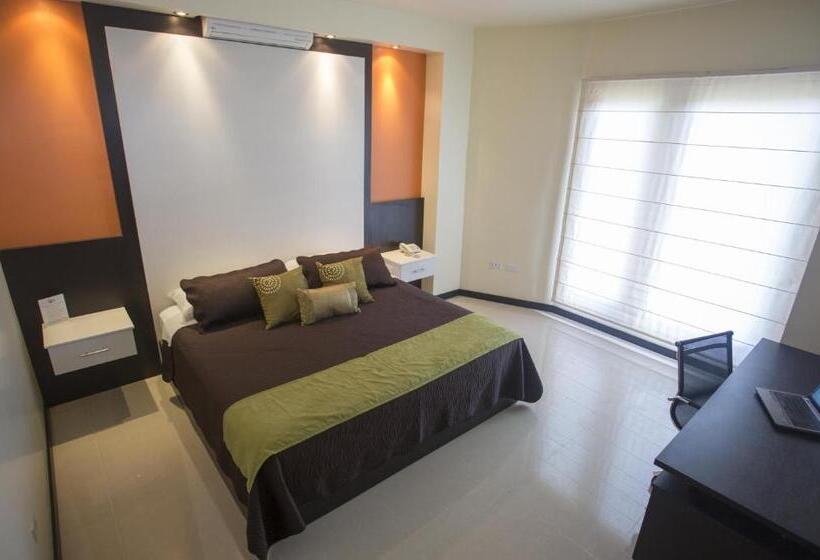 هتل La Laguna Galapagos