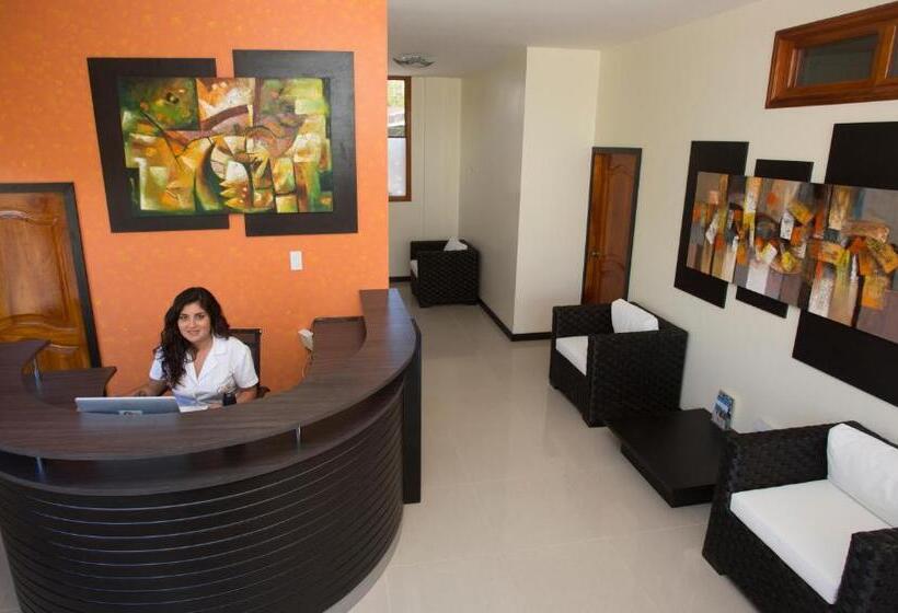 هتل La Laguna Galapagos