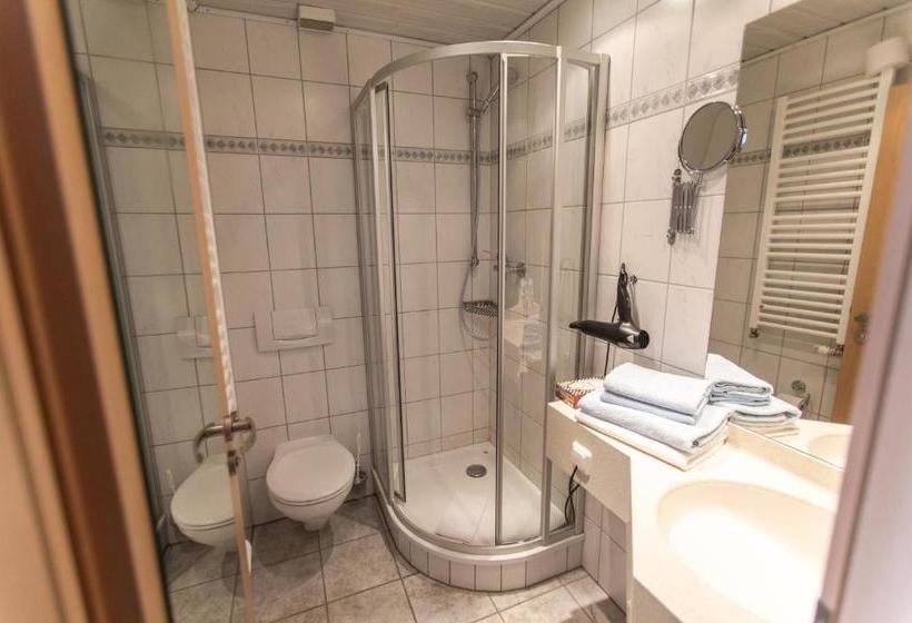 Отель Landgasthof Sternbräu