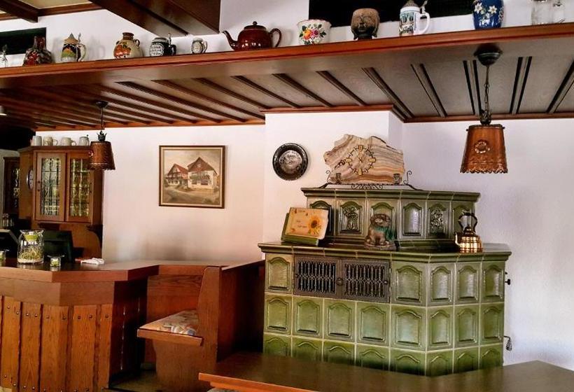 בית מלון כפרי Landgasthof Zum Stern