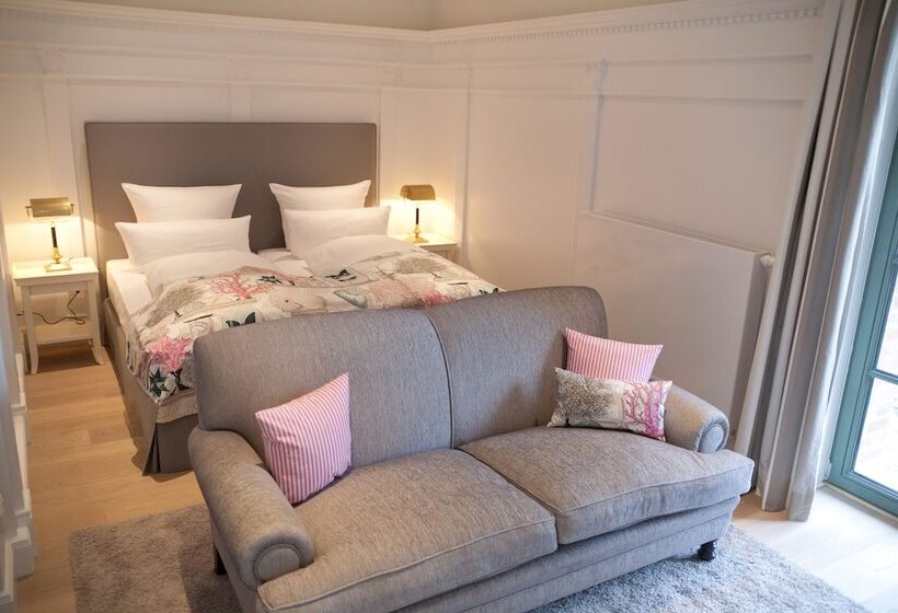 فندق Landhaus Töpferhof Bei Travemünde