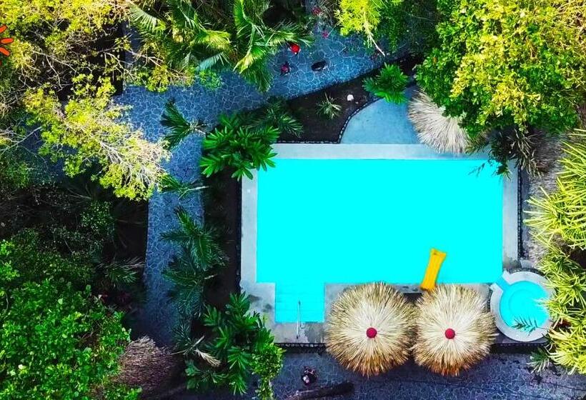 Отель Locanda Samara Beach