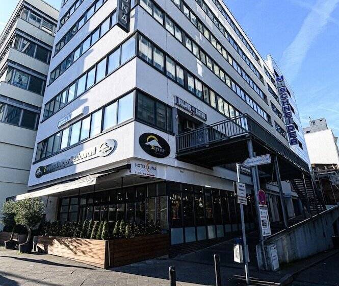 هتل Luna