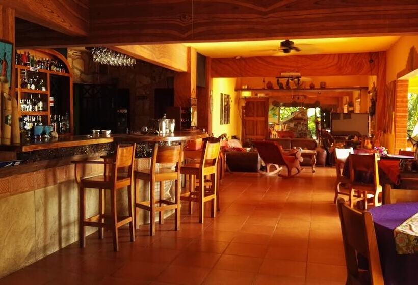 酒店 Mango Moon Villa