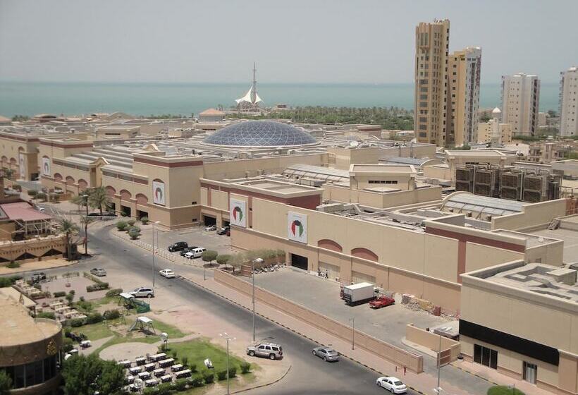 Marina Royal Hotel Suites