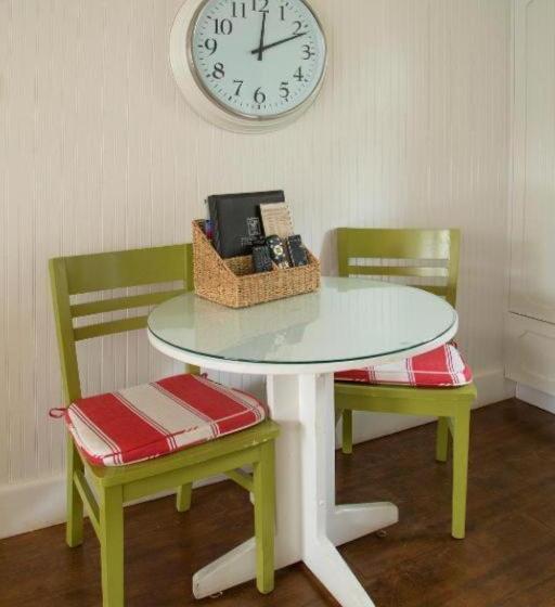 هتل Mcbee Cottages