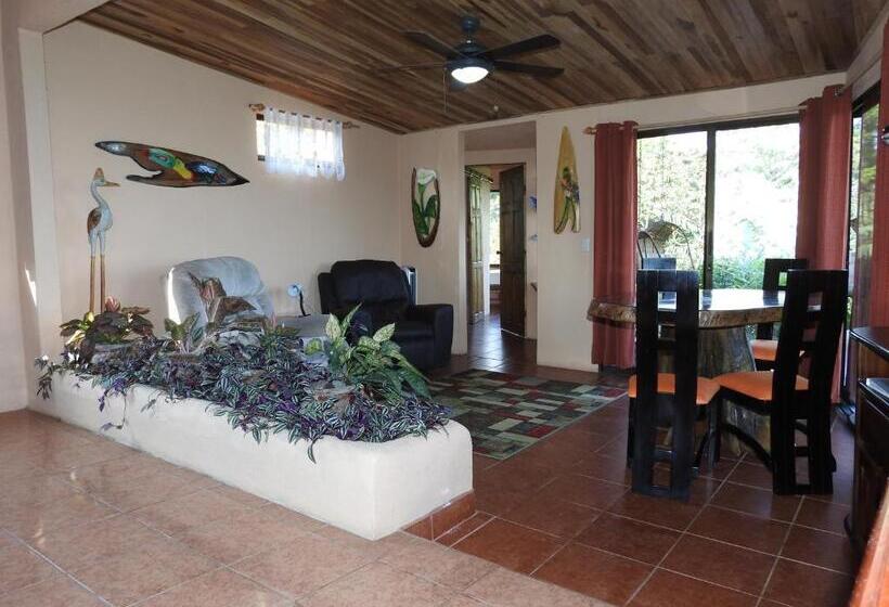 فندق Nepenthe B&b