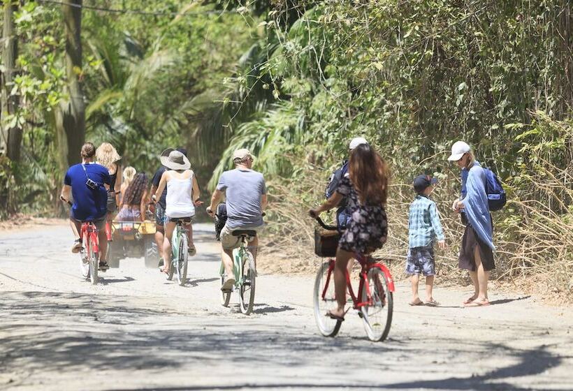 فندق Olas Verdes