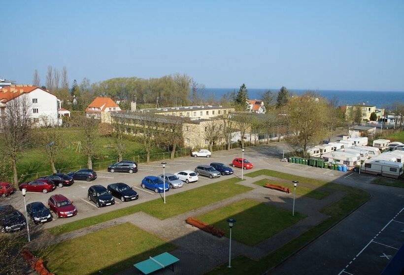 酒店 Nat Sarbinowo