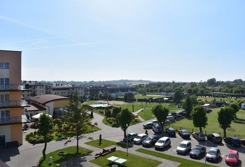 酒店 Nat Sarbinowo