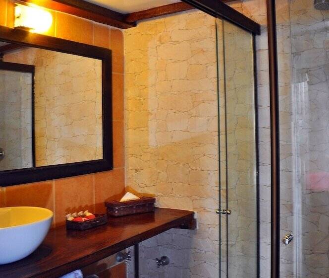 هتل Palacio de Sal