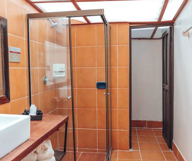 هتل Palacio de Sal