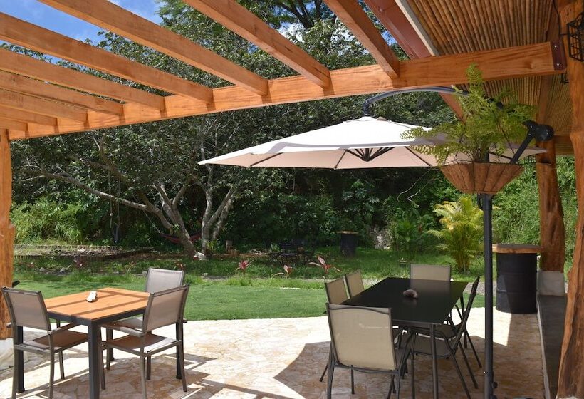 فندق Peace & Lodge