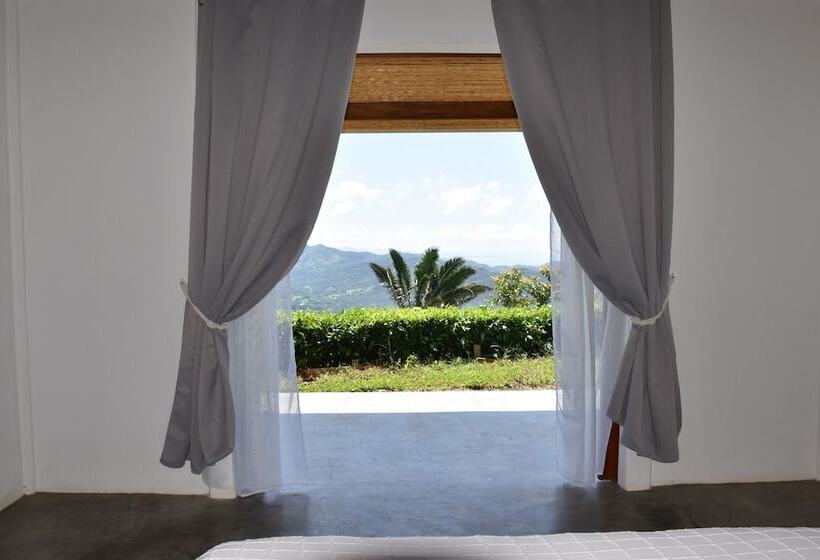 فندق Peace & Lodge