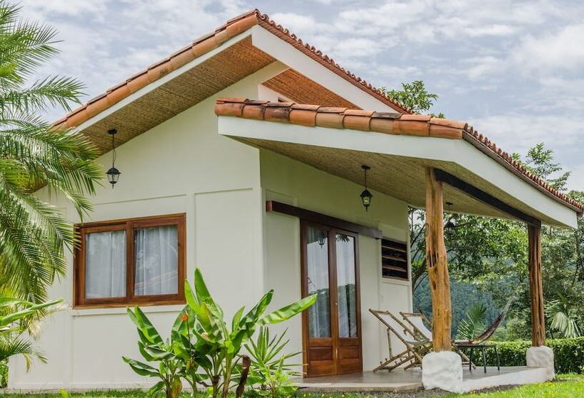 فندق Peace & Lodge