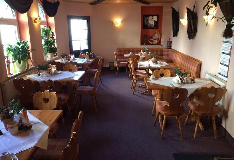 호텔 Pension Zum Bauernstübl