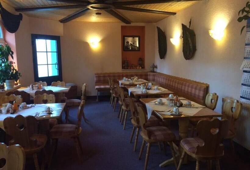 호텔 Pension Zum Bauernstübl