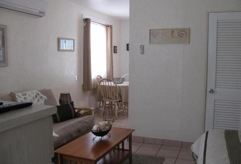 ホテル Queens Gate Resort