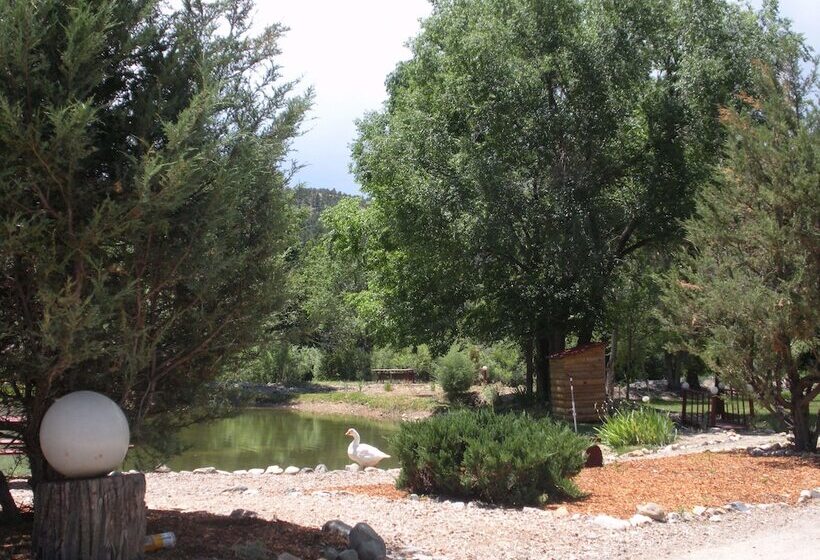 ホテル Questa Lodge