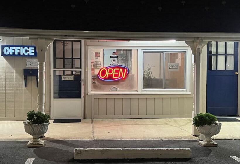 ホテル Relax Inn In Natural Bridge