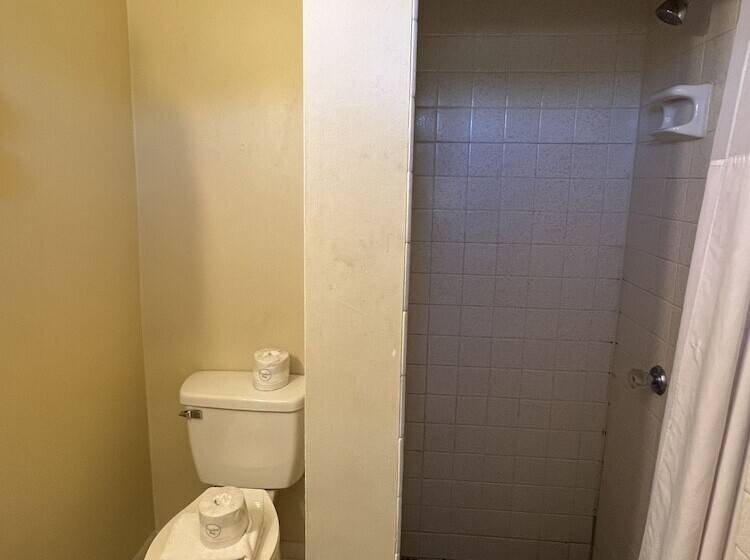 ホテル Relax Inn In Natural Bridge