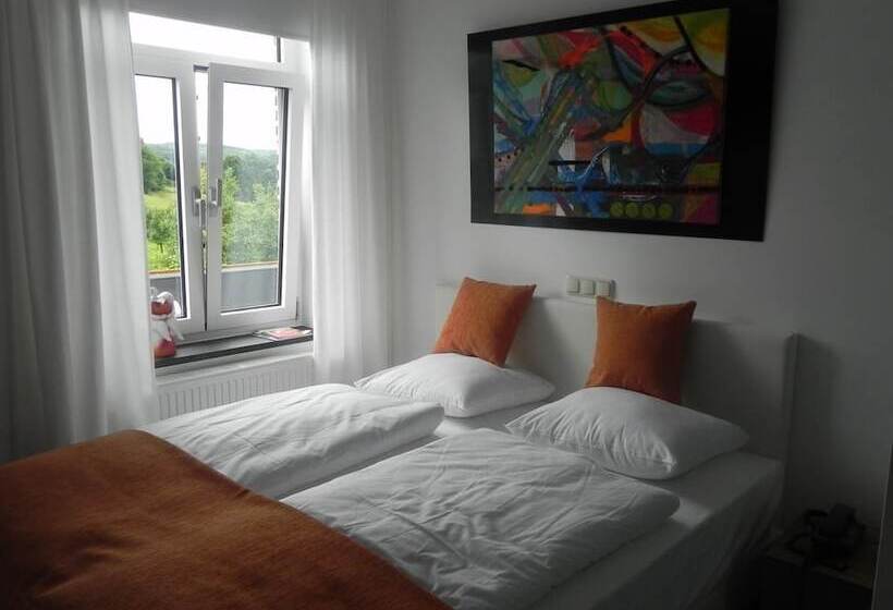 هتل Restaurant Uit De Kunst