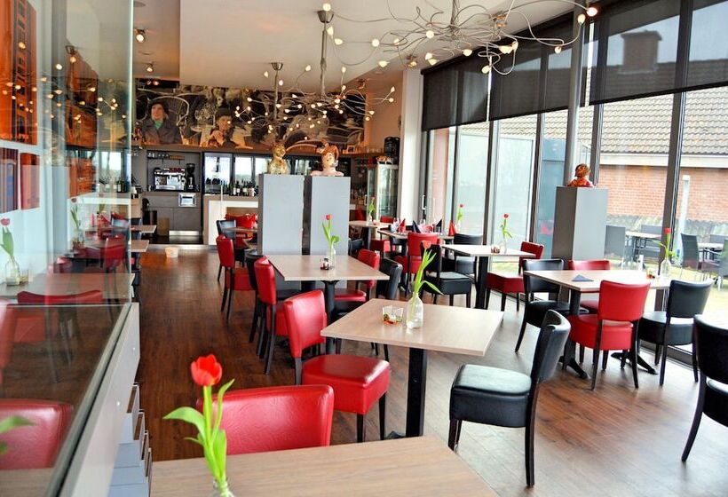 هتل Restaurant Uit De Kunst