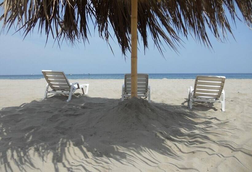 Отель órganos Beach Bungalows & Suites