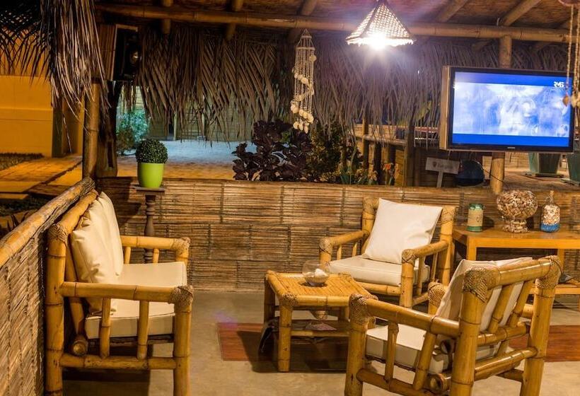 Отель órganos Beach Bungalows & Suites