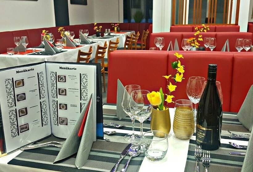 酒店 Royal Santana