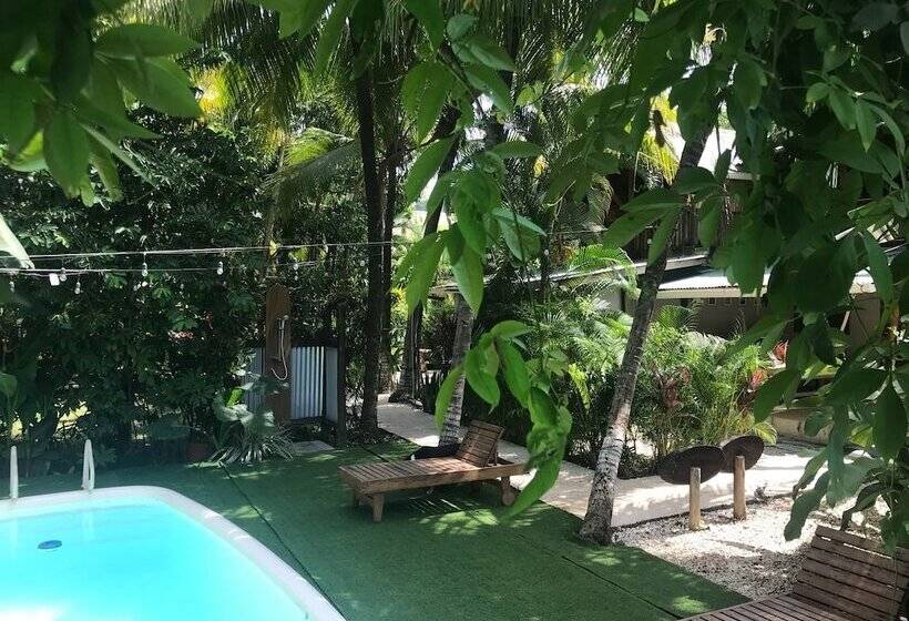 בית מלון כפרי Santascabinas