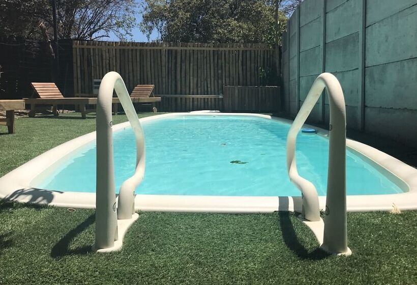 בית מלון כפרי Santascabinas