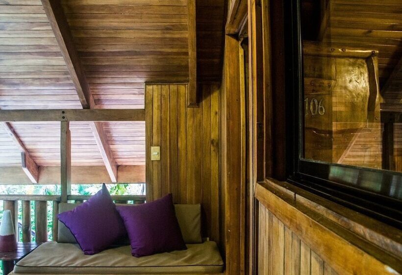 בית מלון כפרי Santascabinas