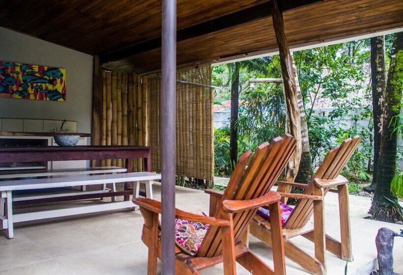 בית מלון כפרי Santascabinas