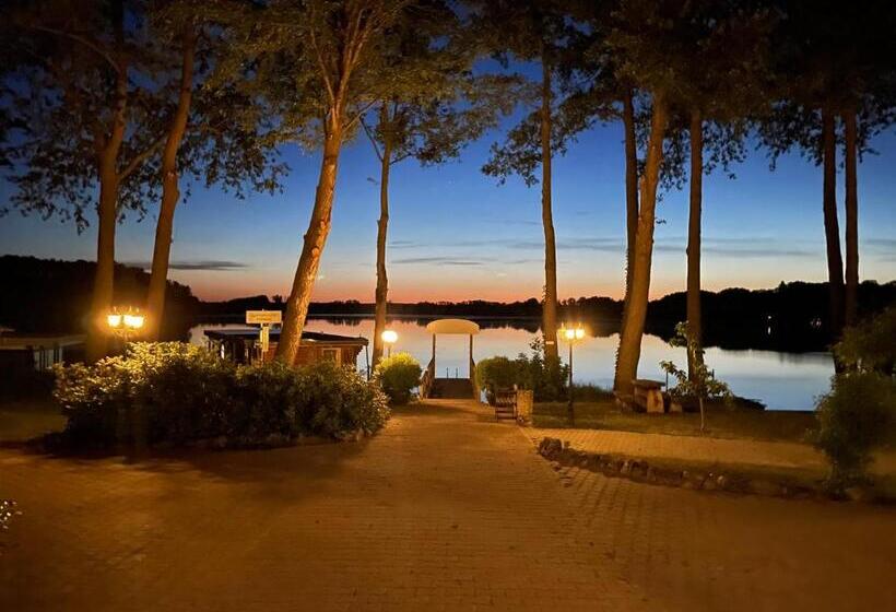 ホテル Seehof Netzen