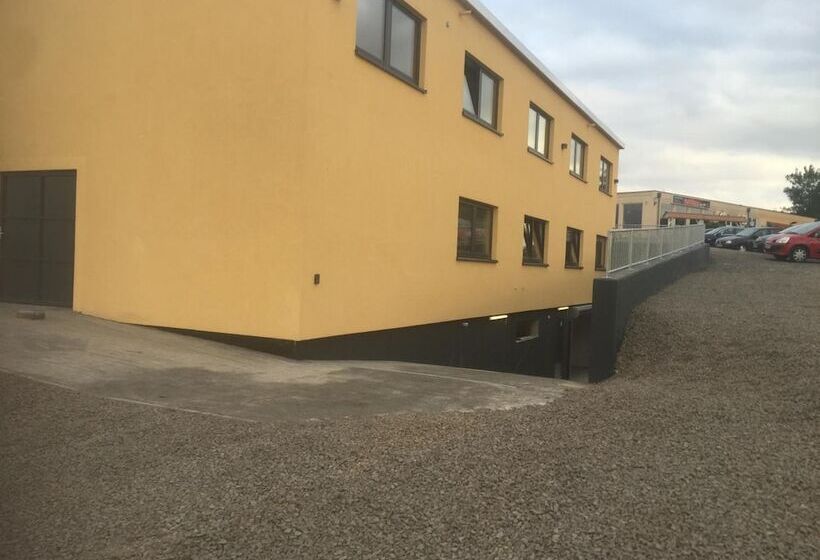 Sunny´s Hotel & Residence